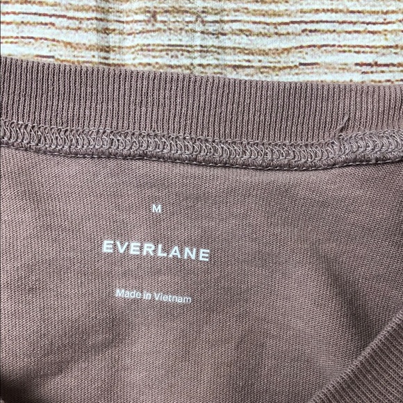 Everlane Mauve Crewneck Top 💚 - Picture 2 of 6